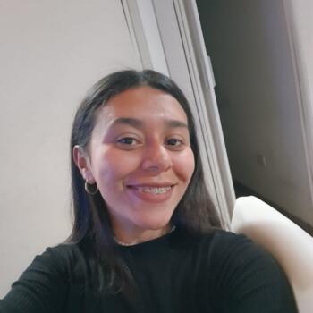 Babysitter in Del Viso: Julieta