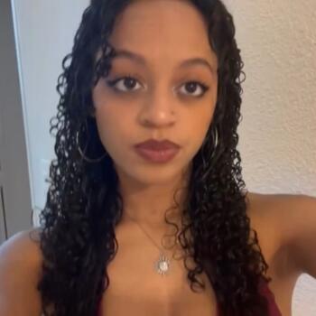 Babysitter in Montevideo: Agustina