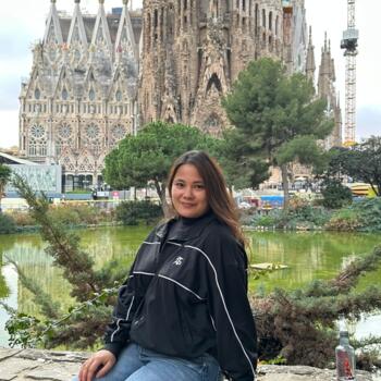 Babysitter in Barcelona: Rina