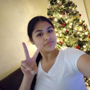 Babysitter in Auckland: Dahlia