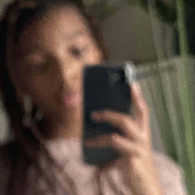 Barnvakt i Waregem: Naya