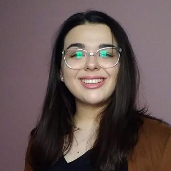 Babysitter in Paulínia: Laira