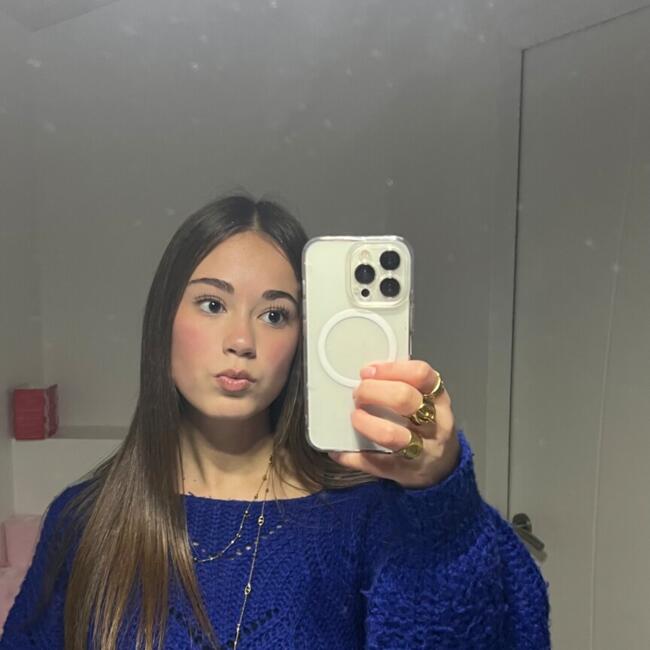 Babysitter in Bouguenais: Zoé