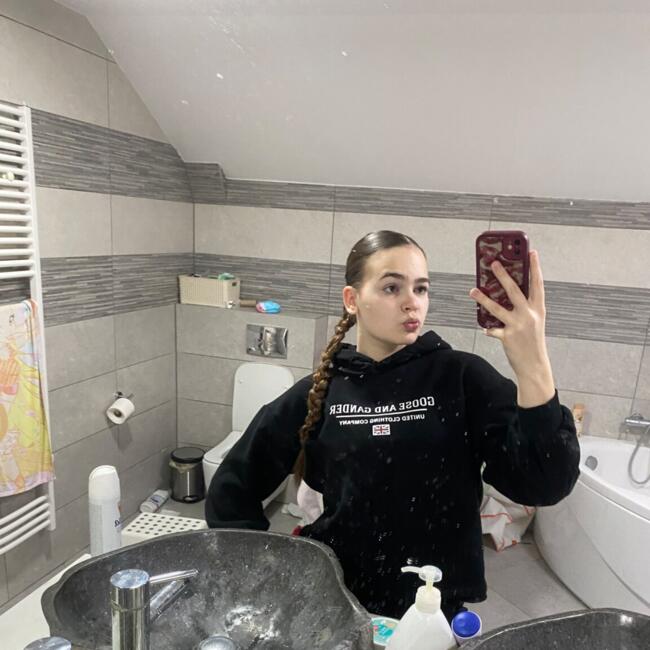 Babysitter in Belgrade: Lana