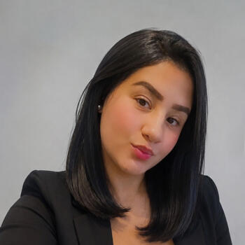 Babysitter Rio de Janeiro: Taylaine