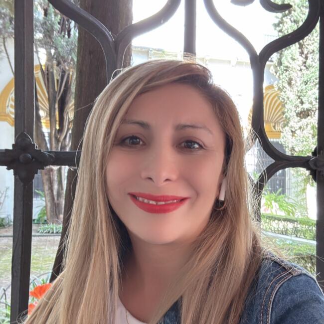 Nanny in San Juan de Aznalfarache: Sandra