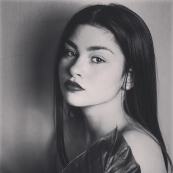 Job de garde d'enfants à Noyant: job de garde d'enfants Marine