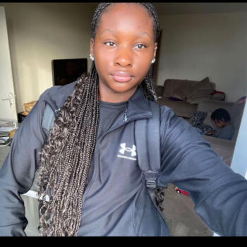 Babysitter in Le Kremlin-Bicêtre: Kadidjatou