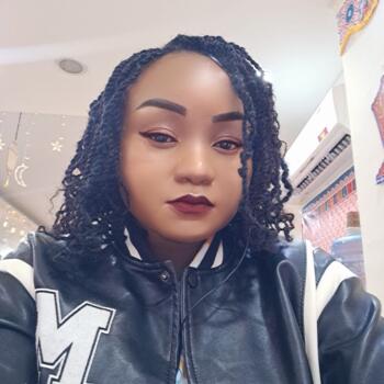 Babysitter Al Rayyan: Anne