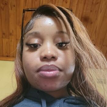 Babysitter in Harare: Charmaine