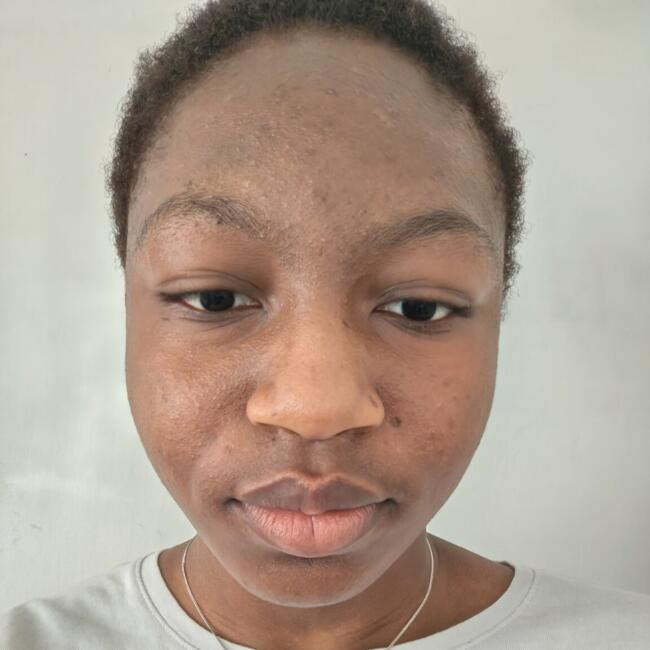 Babysitter in Villejuif: Precillya jane