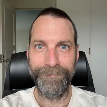 Babysitting job in Västra Ramlösa: babysitting job Peter