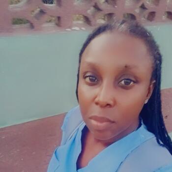 Babysitter in Kingston: Amoi
