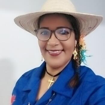 Babysitter Panama City: Rosa Itzel