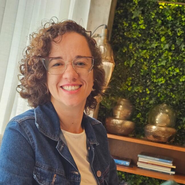 Babysitter in São José dos Campos: Nágela