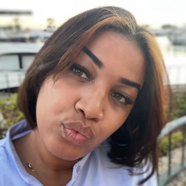 Trabajo para niñera en La Romana: Paola