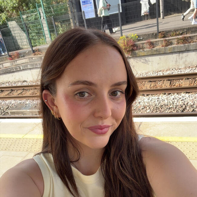 Babysitter in London: Georgia