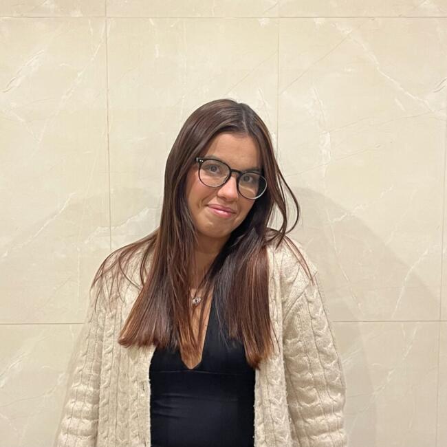 Babysitter em Amadora: Jessica