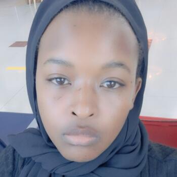 Babysitter Nairobi: Mary