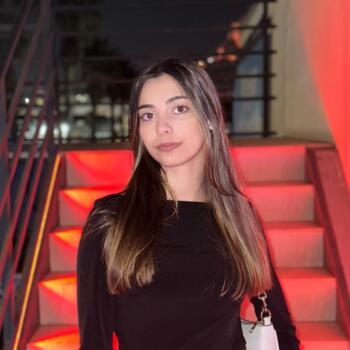 Babysitter em Penacova: Iris