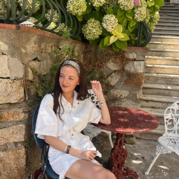 Baby-sitter La Fare-les-Oliviers: Charlotte