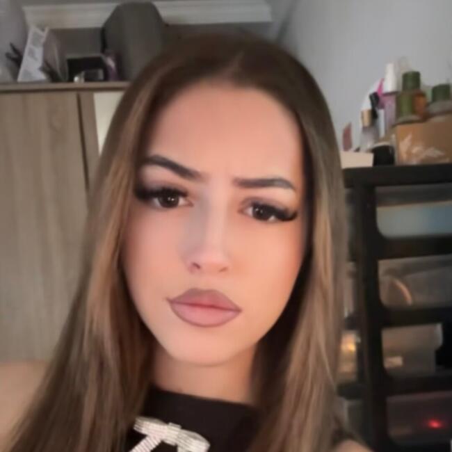 Babysitter in Le Cannet: Calista