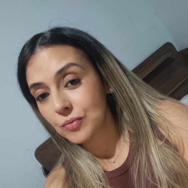 Babysitting job in Aparecida de Goiânia: Simone