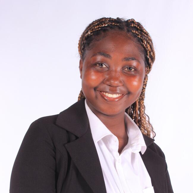 Babysitter in Cape Town: Tania Liana