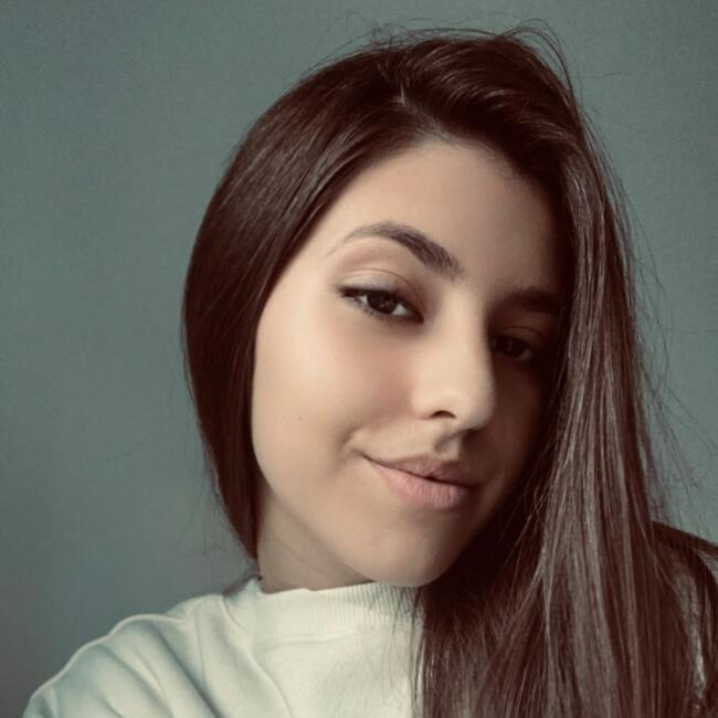 Babysitter in Loures: Letizia