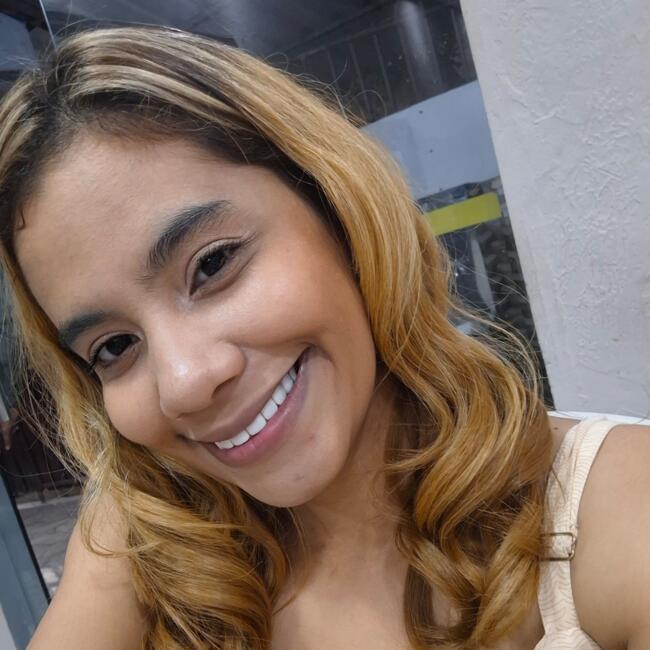 Emprego de babá em Manaus: Prissila