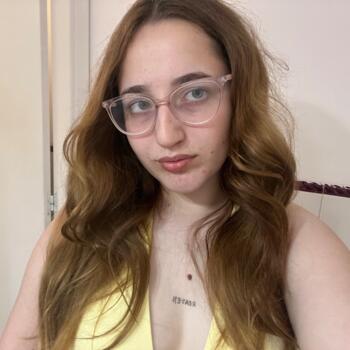 Babysitter in San Carlos: Luciana