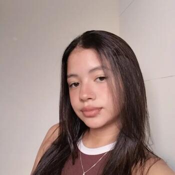 Babá em Uberlândia: Léia Evellyn