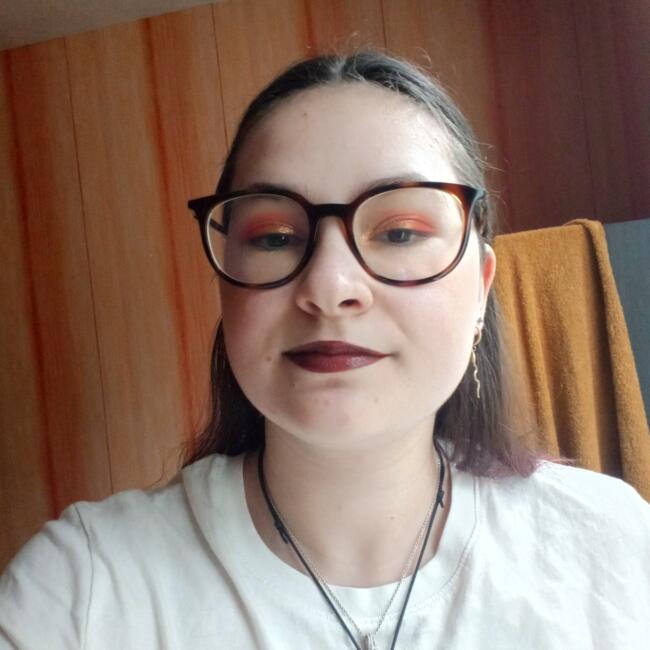 Babysitter in Nantes: Noémie