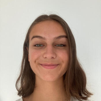 Baby-sitter in Tours: Perrine