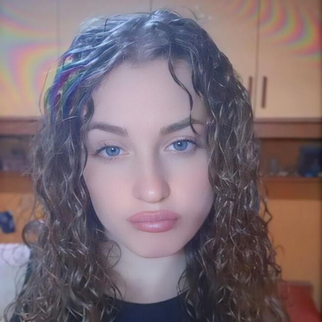 Babysitter in Velletri: Arianna
