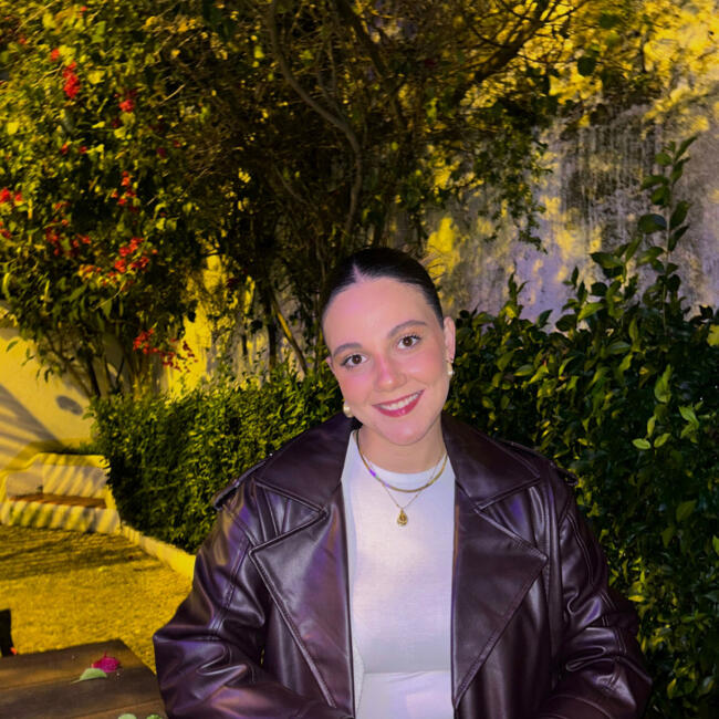 Babysitter em Castelo Branco: Bruna