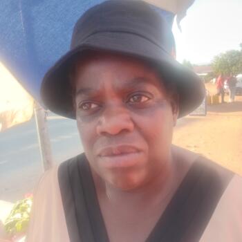 Nanny in Centurion: Loveness