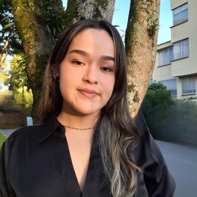 Babysitter in Pereira: Carolina