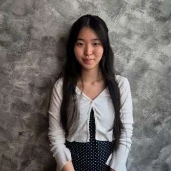 Babysitter in Singapore Island: Daphnie