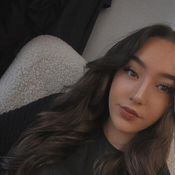 Babysitter Essert: Manon