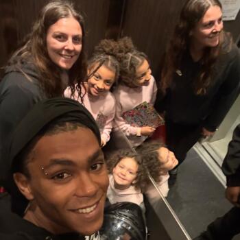 Job de garde d'enfants à London: job de garde d'enfants Dominic