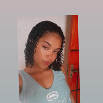 Babá em Francisco Morato: Larissa