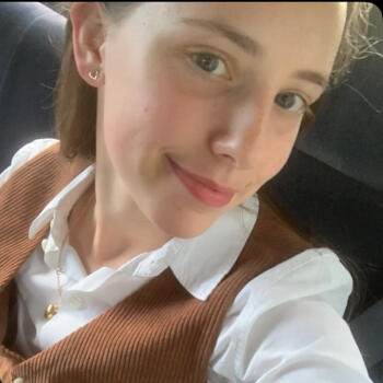Babysitter in Lorient: Jade