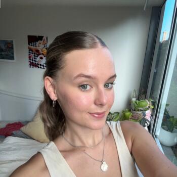 Babysitter in Brisbane: Jenna