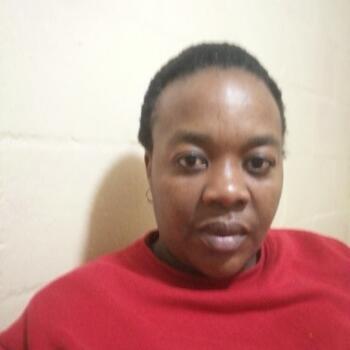 Babysitter Cape Town: Nyaradzo