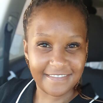 Babysitter in Soweto: Smangele