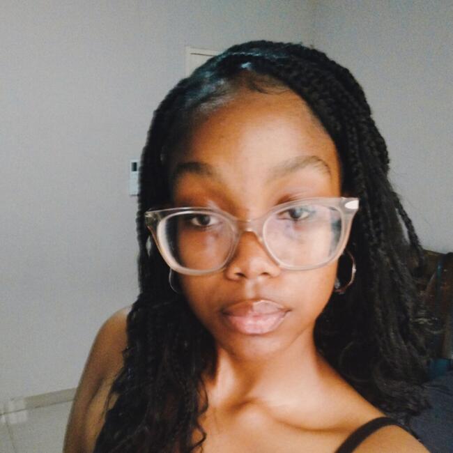 Babysitter in Gaborone: Aone