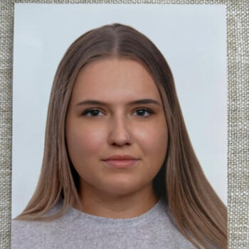 Babysitter in Nanterre: Paulina