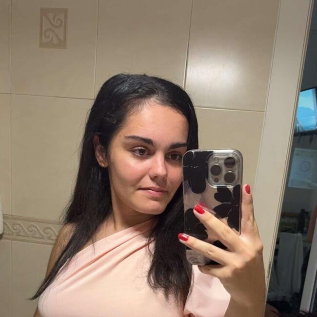 Babysitter in Narbonne: Mallaury