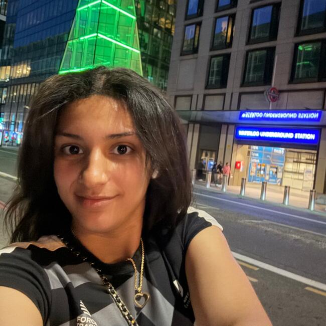 Babysitter in Lyon: Amina
